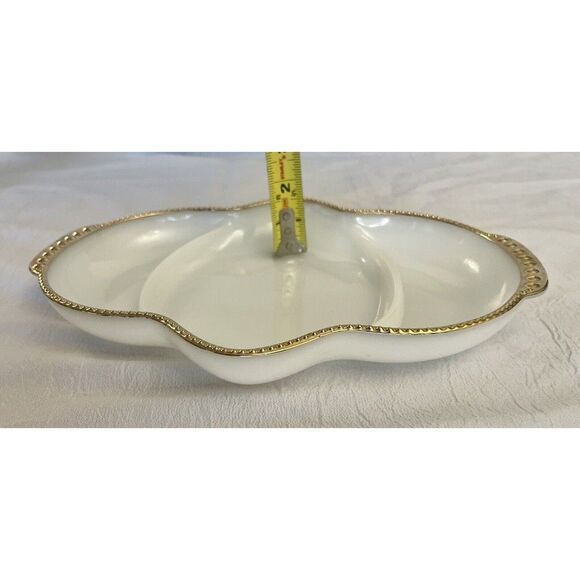 Fire King Anchor Hocking Milk Glass Relish Tray Divided Dish w Gilded Trim VTG - Picture 3 of 4